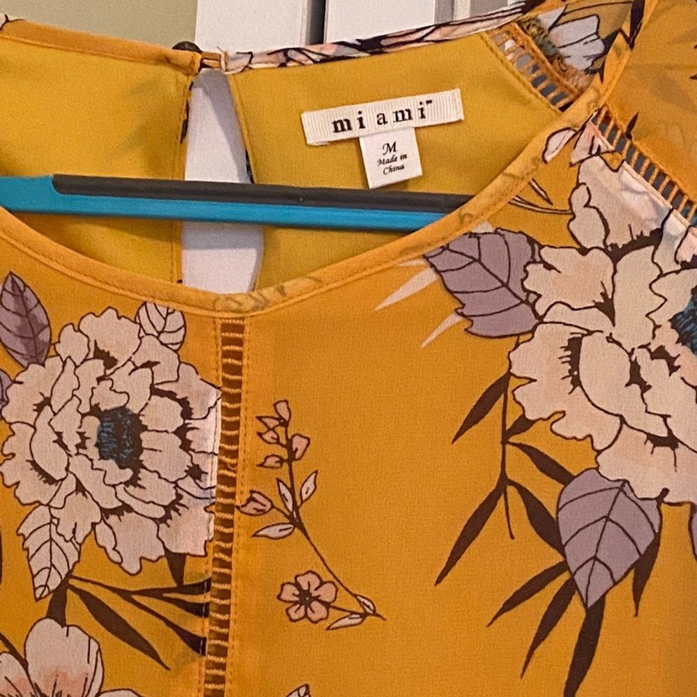 Floral shift dress